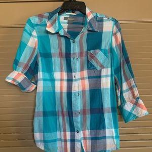 3/4 multi-color shirt. By Natural size small, like new.